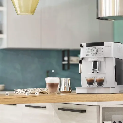 De'Longhi Magnifica S ECAM 22.110.SB Täysautomaattinen kahvinkeitin